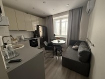 Продажа 2-комн. квартира, 75 м², 3/8 этаж — фото 4