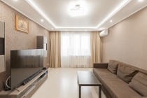 Продажа 3-комн. квартира, 83 м², 8/17 этаж — фото 1